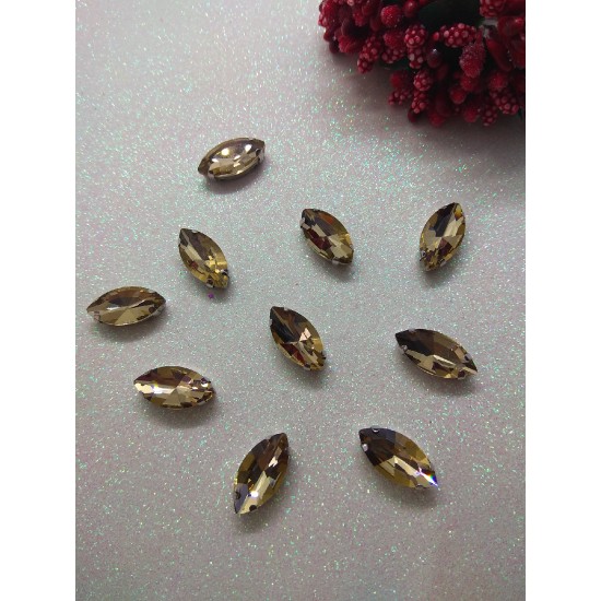 Стразы в цапах "Листик" цв. бежевый, цена за 1 шт